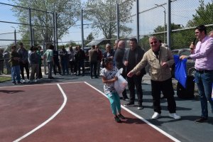 სამტრედიაში გალაკტიონის ქუჩაზე ახალი საკალათბურთო მოედანი საზეიმოდ გაიხსნა