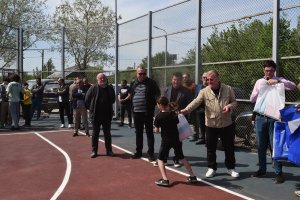 სამტრედიაში გალაკტიონის ქუჩაზე ახალი საკალათბურთო მოედანი საზეიმოდ გაიხსნა