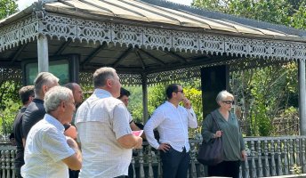 სამტრედიაში აგვისტოს ომში დაღუპულ გმირებს პატივი მიაგეს