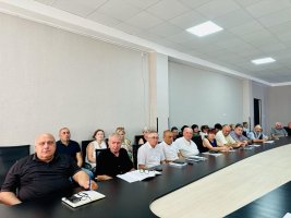 სამტრედიაში ახალი სასწავლო წლისთვის უახლესი სტანდარტების შესაბამისი საცურაო აუზი და საბავშვო ბაგა-ბაღი იხსნება