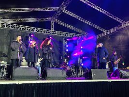 კახი კალაძის ტრადიციული საჩუქარი სამტრედიელ მრავალშვილიან ოჯახებს