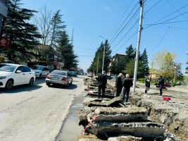 სამტრედიაში სანიაღვრე არხების მოწყობის სამუშაოები  მიმდინარეობს