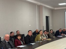 სამტრედიის მუნიციპალიტეტში მერის თათბირი გაიმართა სამსახურების უფროსებთან და მერის წარმომადგენლებთან