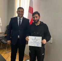 სამტრედიის მერმა სტიქიის დროს გამოჩენილი თანადგომისთვის მოხალისეები დააჯილდოვა