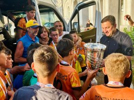 დავით ბახტაძემ ნორჩ ფეხბურთელებს მნიშვნელოვანი წარმატება მიულოცა