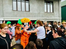 სამტრედიაში შშმ ბავშვებს ბავშვთა დაცვის საერთაშორისო დღე მიულოცეს 