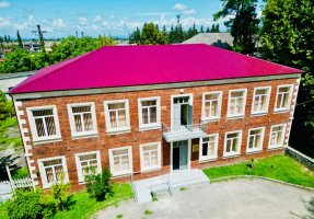 სამტრედიის მრავალწლიანი ტრადიციების მქონე მე-2  სამუსიკო სკოლის რეაბილიტაცია დასრულების ეტაპზეა  