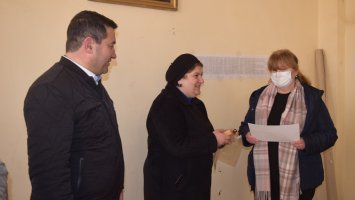 სამტრედიელ პედაგოგს ლია მაღულარიას საქართველოს დამსახურებული პედაგოგის ტიტული მიენიჭა