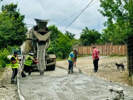 სამტრედიის მუნიციპალიტეტში ადგილობრივ მოსახლეობასთან კონსულტაციების შედეგად გამოკვეთილი პრიორიტეტების მიხედვით, აქტიურად მიმდინარეობს სხვადასხვა ინფრასტრუქტურული პროექტი