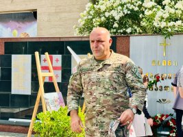 8 აგვისტო... დიდება გმირებს