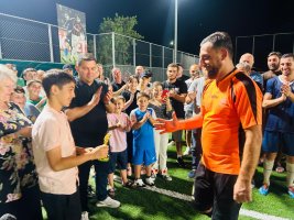 იანეთის საფეხბურთო გუნდი  აგვისტოს ომის გმირებისადმი მიძღვნილი ტურნირის გამარჯვებულია 