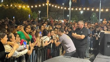 სამტრედიაში ახალი სასწავლო წლის დაწყებასთან დაკავშირებით, ჯგუფ „ურსას” კონცერტი გაიმართა