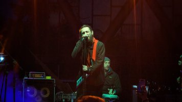 სამტრედიის  მთავარი ნაძვის ხე  საზეიმოდ აინთო