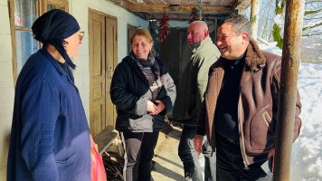 სამტრედიაში ძლიერმა თოვლმა და სტიქიურმა მოვლენებმა გამოიწვია პრობლემები მაღალმთიან სოფლებში – მუშაობა უწყვეტ რეჟიმში გრძელდება