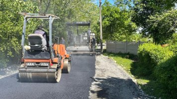 პირველად სერგეთის უბანში — 42-ე ქუჩაზე კაპიტალური გზა იგება, პროექტი სამ ქუჩაზე გრძელდება
