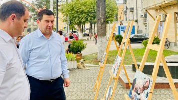 სამტრედიაში 2008 წლის აგვისტოს ომში დაღუპულ გმირთა ხსოვნას  პატივი მიაგეს