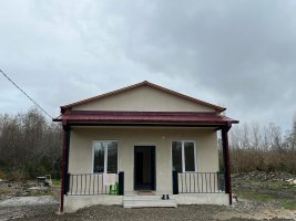 სამტრედიის მუნიციპალიტეტში სოციალურად დაუცველ და მრავალშვილიან ოჯახებს სახლები გადაეცა