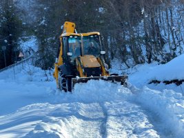 სამტრედიის მუნიციპალიტეტის მაღალმთიან სოფლებში თოვლის გაწმენდითი სამუშაოები აქტიურ რეჟიმში მიმდინარეობს