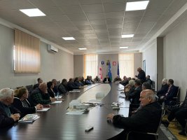 სამტრედიის მერიაში სამუშაო შეხვედრაზე მიმდინარე პროექტები და პრიორიტეტები განიხილეს