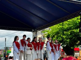 საქართველოს დამოუკიდებლობის დღესთან დაკავშირებით, სამტრედიაში სხვადასხვა ღონისძიება გაიმართა