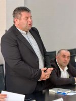 დავით ბახტაძემ მუნიციპალიტეტში დაგეგმილი პროექტების განხორციელების საკითხები განიხილა