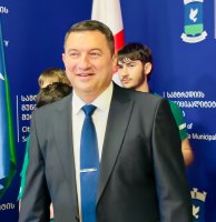 დავით ბახტაძემ ოლიმპიური ფესტივალის წარმატებული მონაწილეები და მათი მწვრთნელები დააჯილდოვა