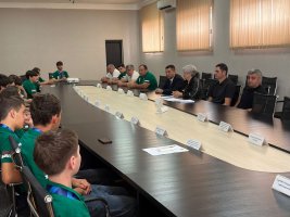 დავით ბახტაძემ ოლიმპიური ფესტივალის წარმატებული მონაწილეები და მათი მწვრთნელები დააჯილდოვა