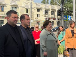 სამტრედიაში სოხუმის დაცემის 33-ე წლისთავთან დაკავშირებით დაღუპულ გმირთა ხსოვნას პატივი მიაგეს