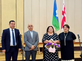 სამტრედიაში ღვაწლმოსილი პედაგოგები დააჯილდოვეს