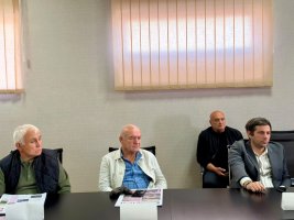 სამტრედიის მერიაში გამართულ სამუშაო თათბირზე ინფრასტრუქტურული პროექტები და მოსახლეობის საჭიროებები განიხილეს
